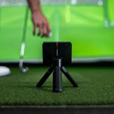 best golf launch monitor for home simulator garmin r10